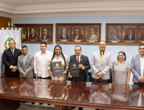 Gremios Locales firman convenio marco de colaboración con la Universidad de Panamá.