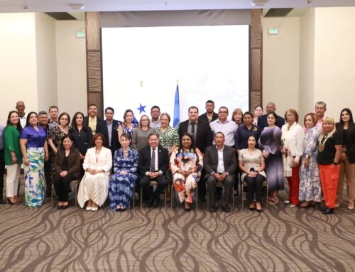 Minsa y OPS presentan estrategia «Municipios Saludables» a autoridades de Darién y la Comarca Emberá Wounaan