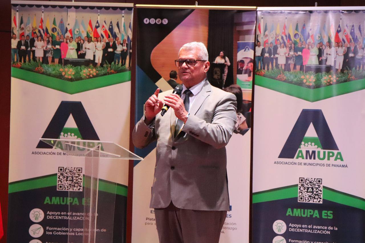 photo_5057972480022088487_y